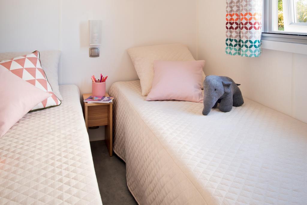 Camping La Sousta**** Remoulins Eksteriør billede